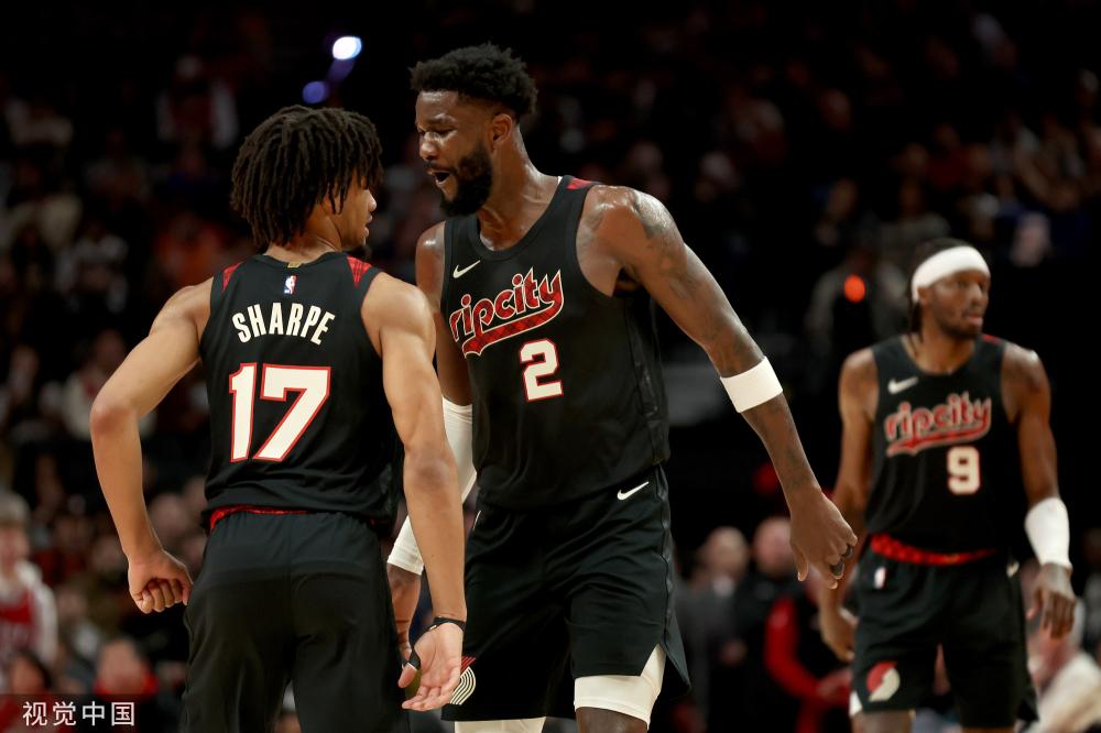 但他在防守 但他在防守