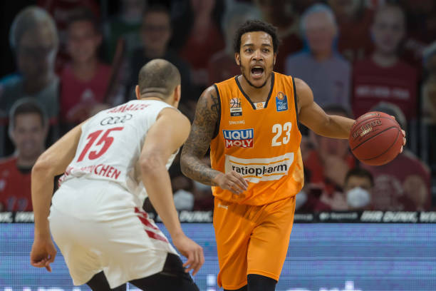 的比赛中制 的比赛中制